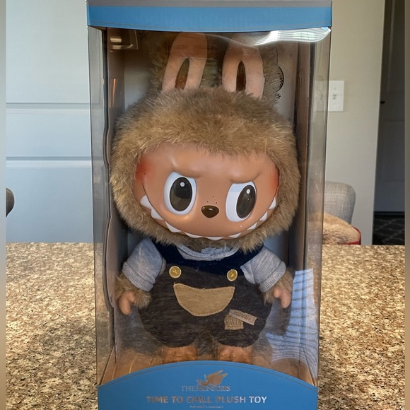 Authentic Time to Chill Labubu - Picture 2 of 2